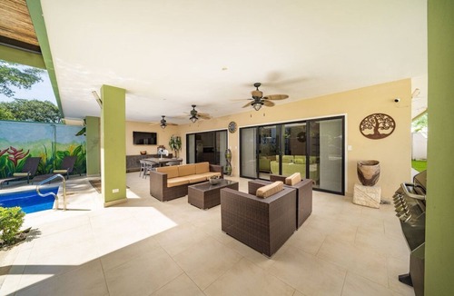 Potrero House | Modern 3Br, 2Ba Home, Private Pool, Walk To Beach