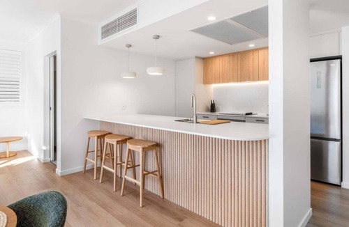 Burleigh Heads Apartment | Modern Coastal Escape at Swell 2028