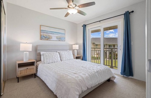 Ewa House | Modern Island Living AC, W/D, Garage, Workspace