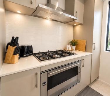 Bassendean Villa | Modern oasis