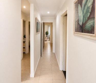 Bassendean Villa | Modern oasis