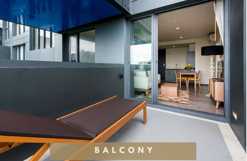 Patong Condo | Modern & Private Family Suite Prime Patong Beach/Phuket !