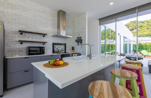 Khao Tao Villa | Modern Tropical 4 Bedroom Pool Villa (KH-B5)