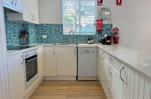 Mollymook Beach Apartment | Mollymook Sands 10. South Coast Getaway.