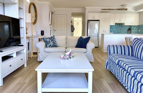 Mollymook Beach Apartment | Mollymook Sands 10. South Coast Getaway.
