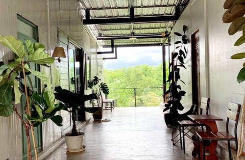 San Pong House | Mon Chang Home