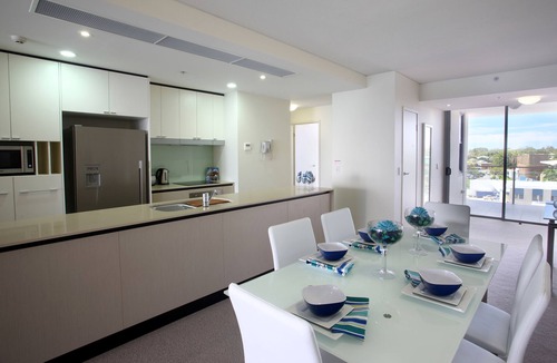 Caloundra Hotel | Monaco