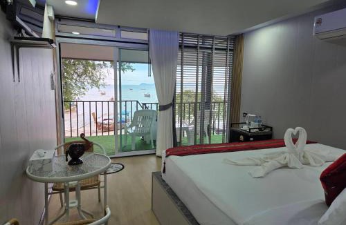 Samut Sakhon Bed & Breakfast | Mong DOO SEA HOME