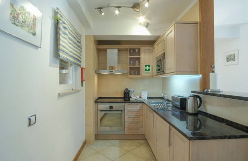 Funchal Apartment | Monte Violeta Apt in Lagos