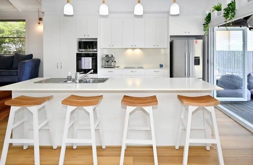 Mooloolaba House | Mooloolaba Escape/Waterfront Luxury Living