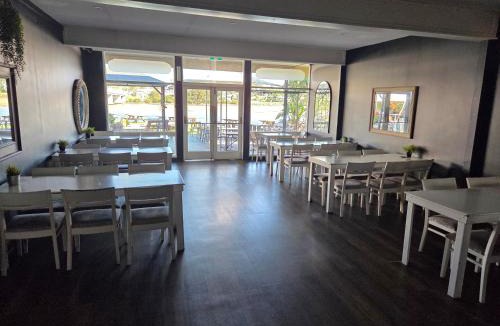Moruya Hotel | Moruya Waterfront Hotel Motel