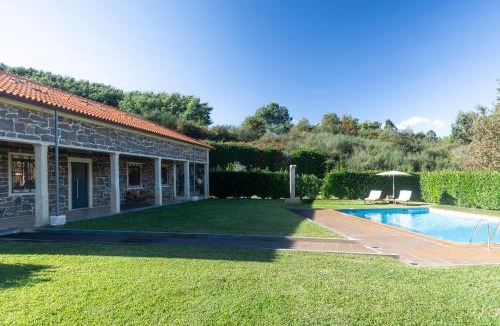 Bravaes Villa | Mountain Sense Lodge - Private Villa - uChill