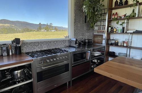 Barrengarry House | Nalya Kangaroo Valley - Stunning house & views