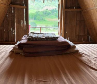 Mae Hong Son House | Nanon Homestay นานอน โฮมสเตย์