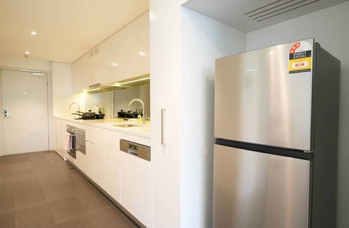 Wentworth Point Apartment | New! Adorable One Bedroom Apt in heart of WWP