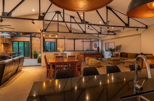 Newcastle West House | Newcastle Penthouse - Spa, Pool Table, City Centre