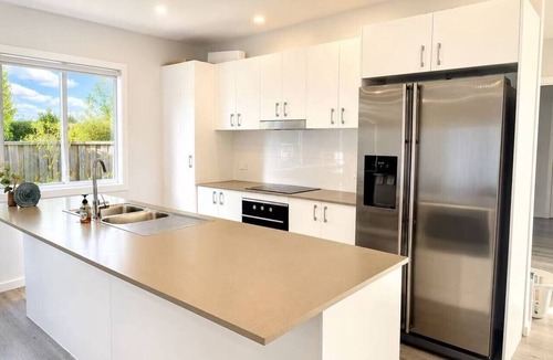 Pimpama House | No.22 4B Pimpama Home