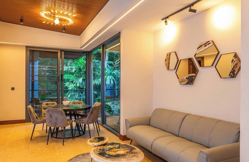 La Fortuna Hostel | Noah's Hideaway by Tifakara