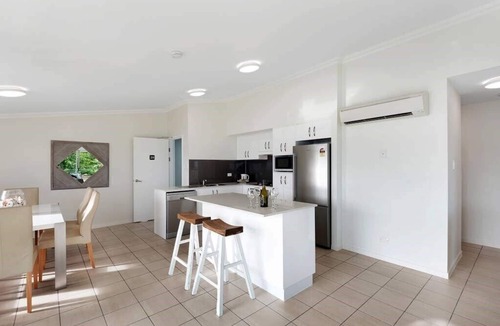 Hamilton Island Apartment | Oasis 20, Beautiful Apartment on Hamilton Island