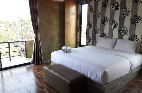 Wang Pong Hotel | Oasis Resort