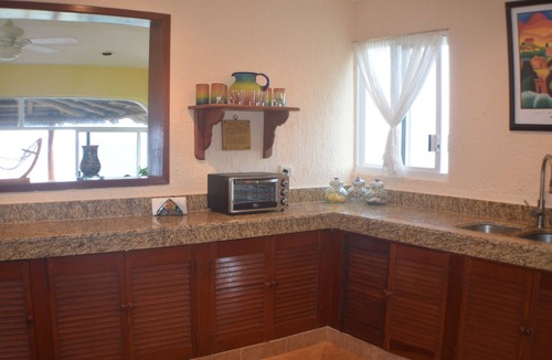 Isla Mujeres House | OCEAN FRONT MEXICAN STYLE VILLA, CARIBBEAN BLUE SEA VIEWS AND POOL - 6 guests