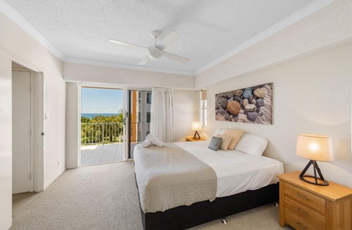 Mudjimba Apartment | Ocean View 3 bedroom Apartment
