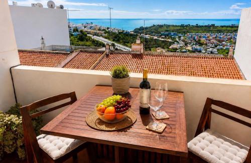 Patio Apartment | Ocean View Studio High-Speed Wi-Fi