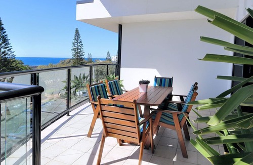 Bargara Apartment | Oceanfront Getaway: Your Perfect Beach side Retreat