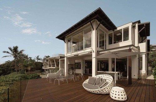 Sunshine Beach House | Oceanfront Retreat on Belmore