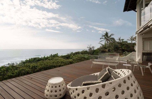 Sunshine Beach House | Oceanfront Retreat on Belmore