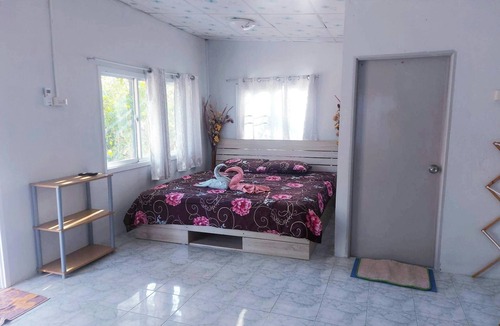 Chom Bueng House | Ozone at farm