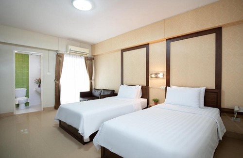 Suan Luang Hotel | P-Park Suvarnabhumi