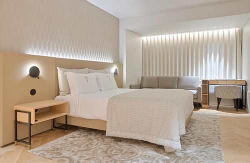 Lomar e Arcos House | Palatial Suites