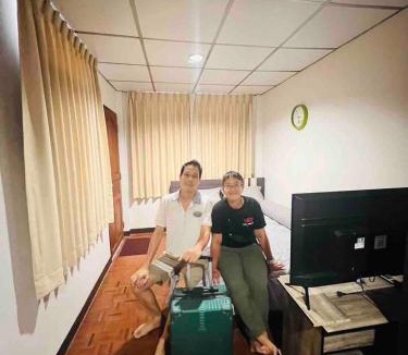 Bang Khen House | Palmhouse studio room
