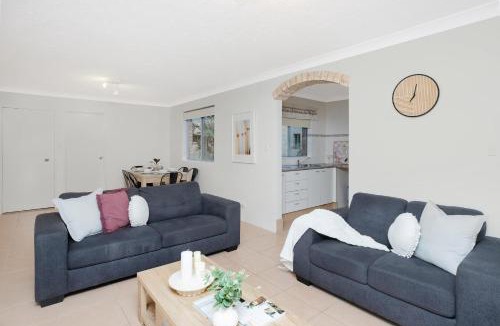 Tuncurry Apartment | Palms 3
