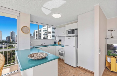 Surfers Paradise Apartment | Panorama Riverfront Surfers Paradise Retreat