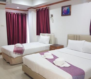 Sila Hotel | Parada Place