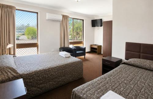 Calliope Hotel | Parkland Resorts Calliope