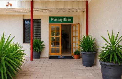 Calliope Hotel | Parkland Resorts Calliope