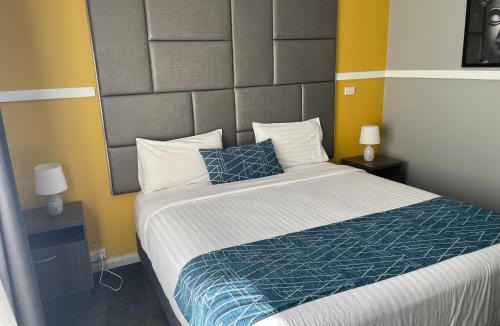 Queanbeyan Hotel | Parkway Motel