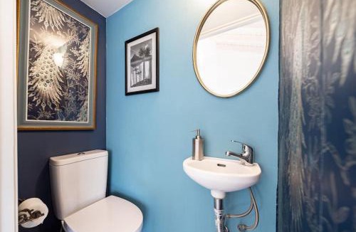 Budens House | Peaceful, spacious & stylish, a real home!