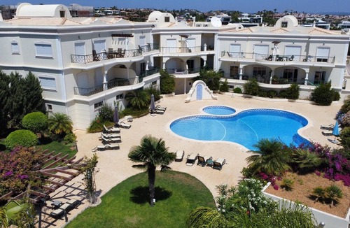 Porto de Mos Apartment | Penthouse Beach Front Apartment Ocean Views Pool