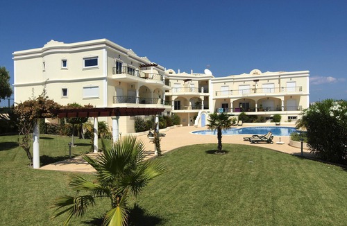Porto de Mos Apartment | Penthouse Beach Front Apartment Ocean Views Pool