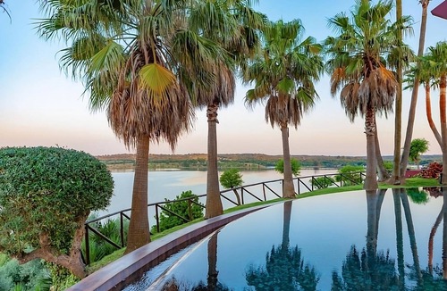 Ponte de Sor House | Pet-friendly Accommodation! Spacious 2BR Villa with Private Pool and Kitchen!