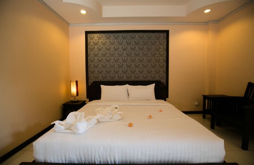 Ban Dung Hotel | Pharadhevi