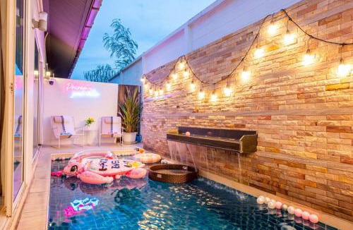 Na Kluea Villa | Phirom3 pool villa pattaya