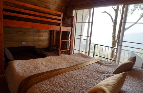 Tap Tao Hotel | Phu Mok Camp