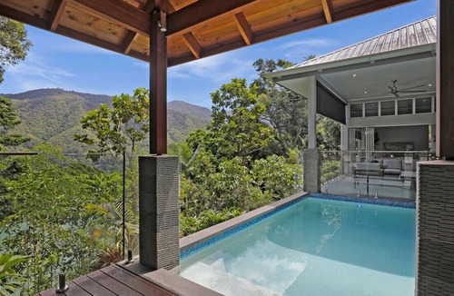 Redlynch House | Pindari Retreat Hidden Rainforest Oasis