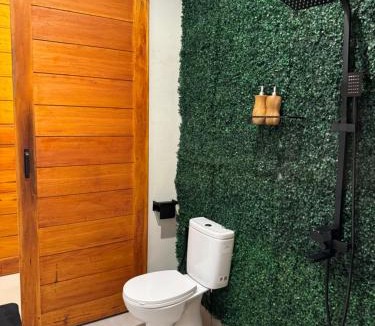 Songan Bed & Breakfast | Pinggan Tavora