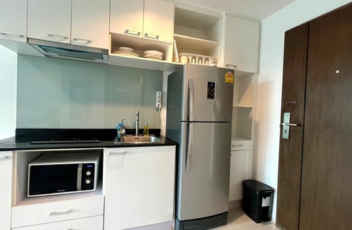 Wichit Condo | Pixels - Ocean Front Studio with Pool View Cape Panwa